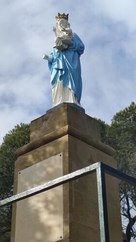 Château  de Roquemartine-Grotte de Calès